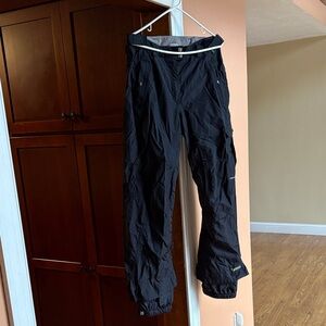 Columbia Women’s Black Snow Pants. Medium